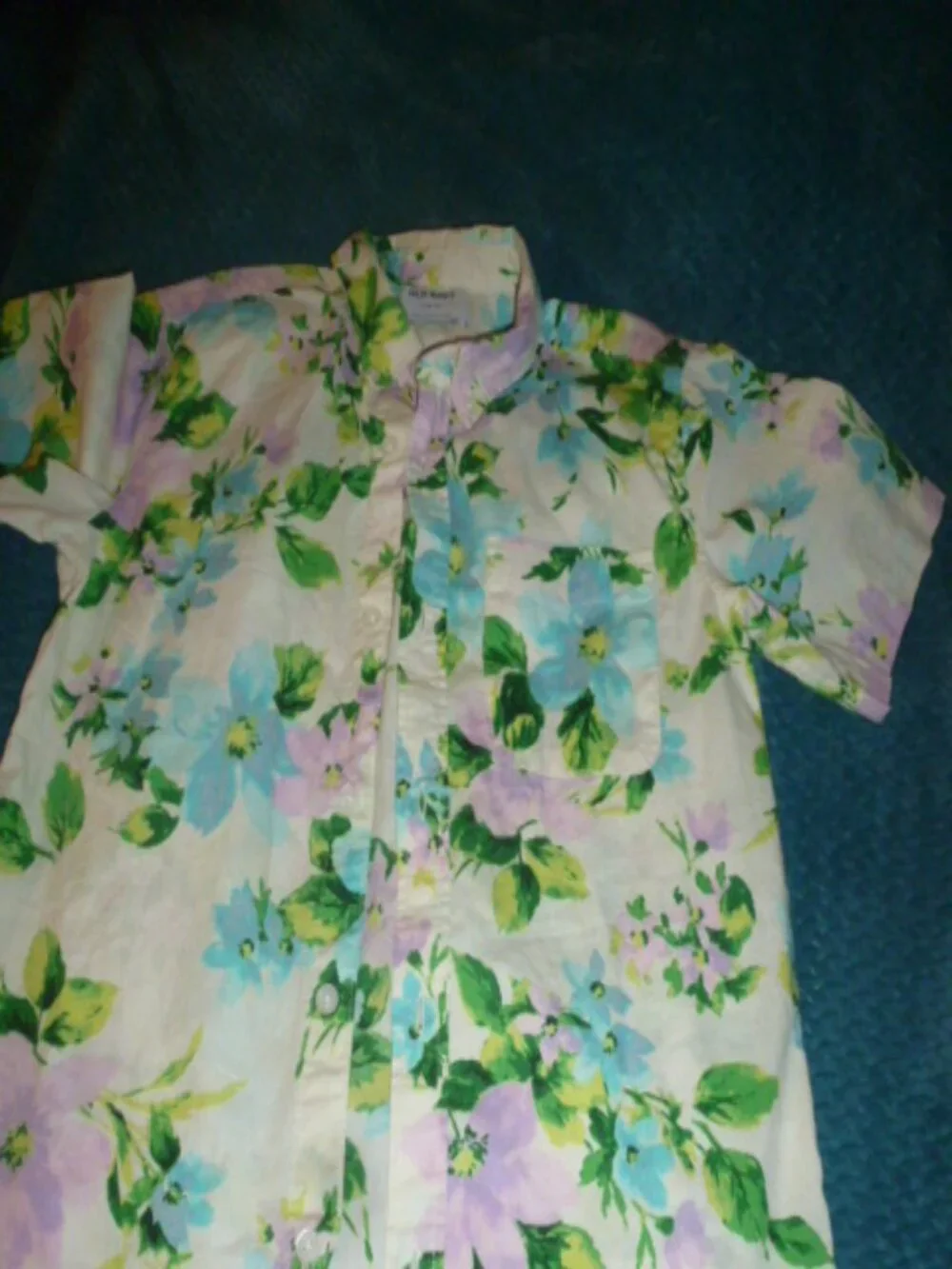Bundle of 2 Boys Old Navy Tropical Floral Button-Down Short Sleeve Shirts + FREE